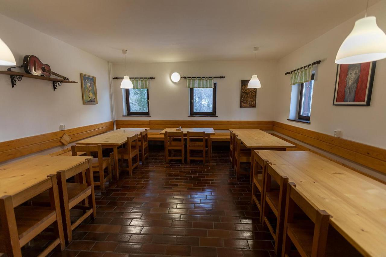 Erjavceva Mountain Hut At Vrsic Pass Hotel Kranjska Gora Bagian luar foto